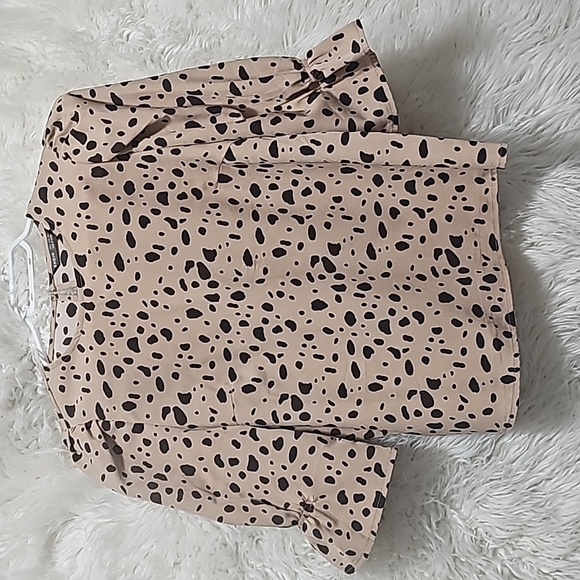 2 For $20 - Top - Picture 2 of 2